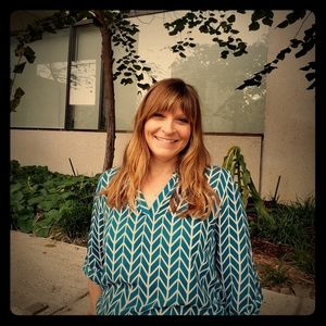 Meet your Posher, Debbie